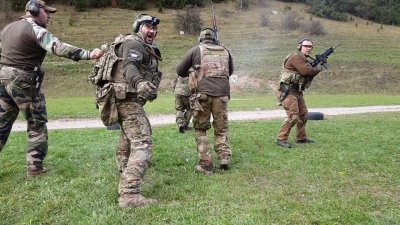 Taktika malého tímu 2<br /> (Small Units Tactics level 2)<br /> Techniky okamžitej reakcie Taktika malého tímu 2<br /> (Small Units Tactics level 2)<br /> Techniky okamžitej reakcie