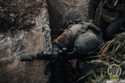 Taktika malého tímu 6<br /> (Small Units Tactics level 6)<br /> Trench Clearing Procedures